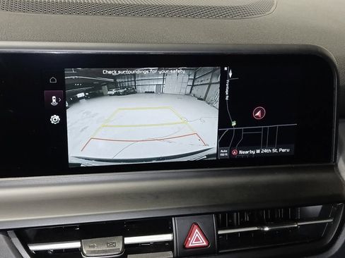 Used 2024 Kia Seltos SX w/ SX Sunroof Package image 29