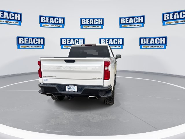 Used 2021 Chevrolet Silverado 1500 Custom Trail Boss w/ Safety Confidence Package AWD/4WD image 7
