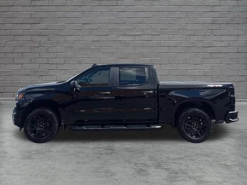 Used 2024 Chevrolet Silverado 1500 Custom w/ Turbomax Blackout Package AWD/4WD image 4