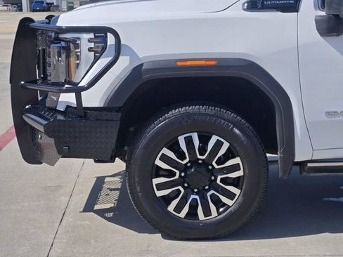 Used 2024 GMC Sierra 2500 Denali Ultimate w/ Max Trailering Package AWD/4WD image 8