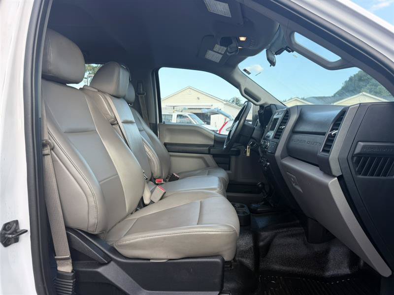 Used 2017 Ford F250 XL w/ Power Equipment Group AWD/4WD image 17