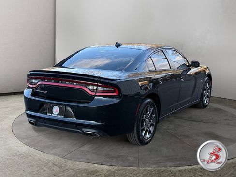 Used 2018 Dodge Charger GT image 7