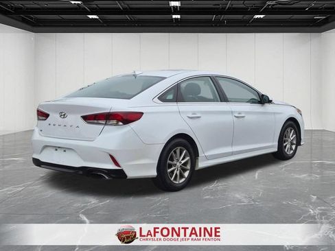Used 2018 Hyundai Sonata SE FWD image 5
