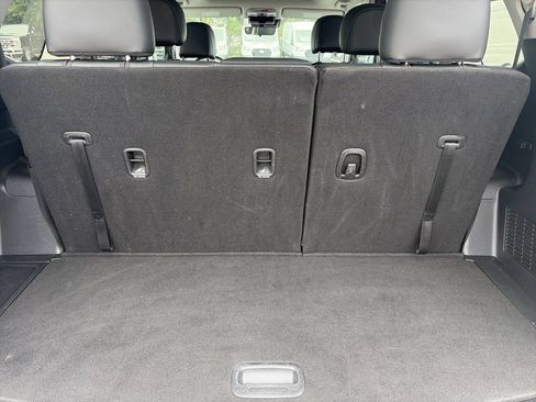 Used 2025 Kia Telluride S FWD image 34
