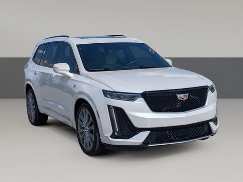 Used 2020 Cadillac XT6 Sport AWD/4WD image 2