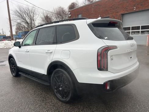 Used 2024 Kia Telluride EX X-Line image 3