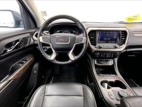 Used 2020 GMC Acadia Denali w/ Trailering Package AWD/4WD image 4