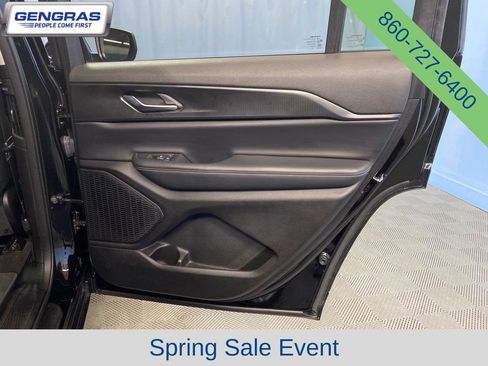 Used 2023 Jeep Grand Cherokee L Laredo w/ Luxury Tech Group I AWD/4WD image 44
