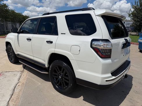 Used 2019 Toyota 4Runner Limited AWD/4WD image 28
