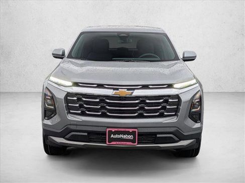 New 2026 Chevrolet Equinox LT FWD image 6