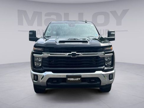 Used 2026 Chevrolet Silverado 2500 LT w/ Convenience Package AWD/4WD image 8