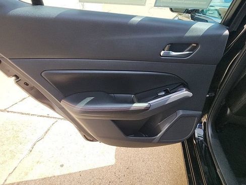 Used 2025 Nissan Altima 2.5 SR FWD image 18