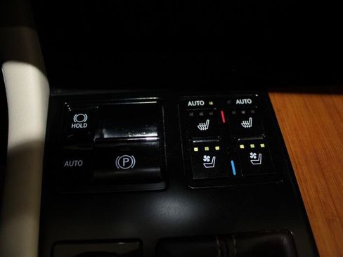 Used 2019 Lexus RX 350 AWD w/ Navigation Package image 19