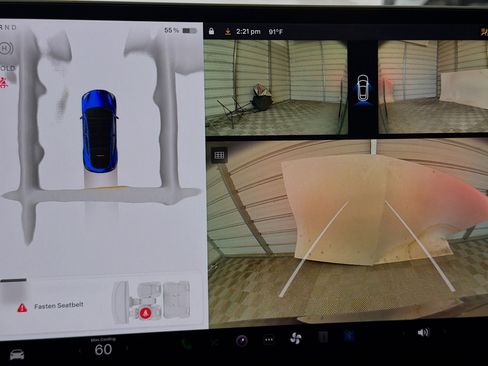 Used 2024 Tesla Model Y 2WD image 16