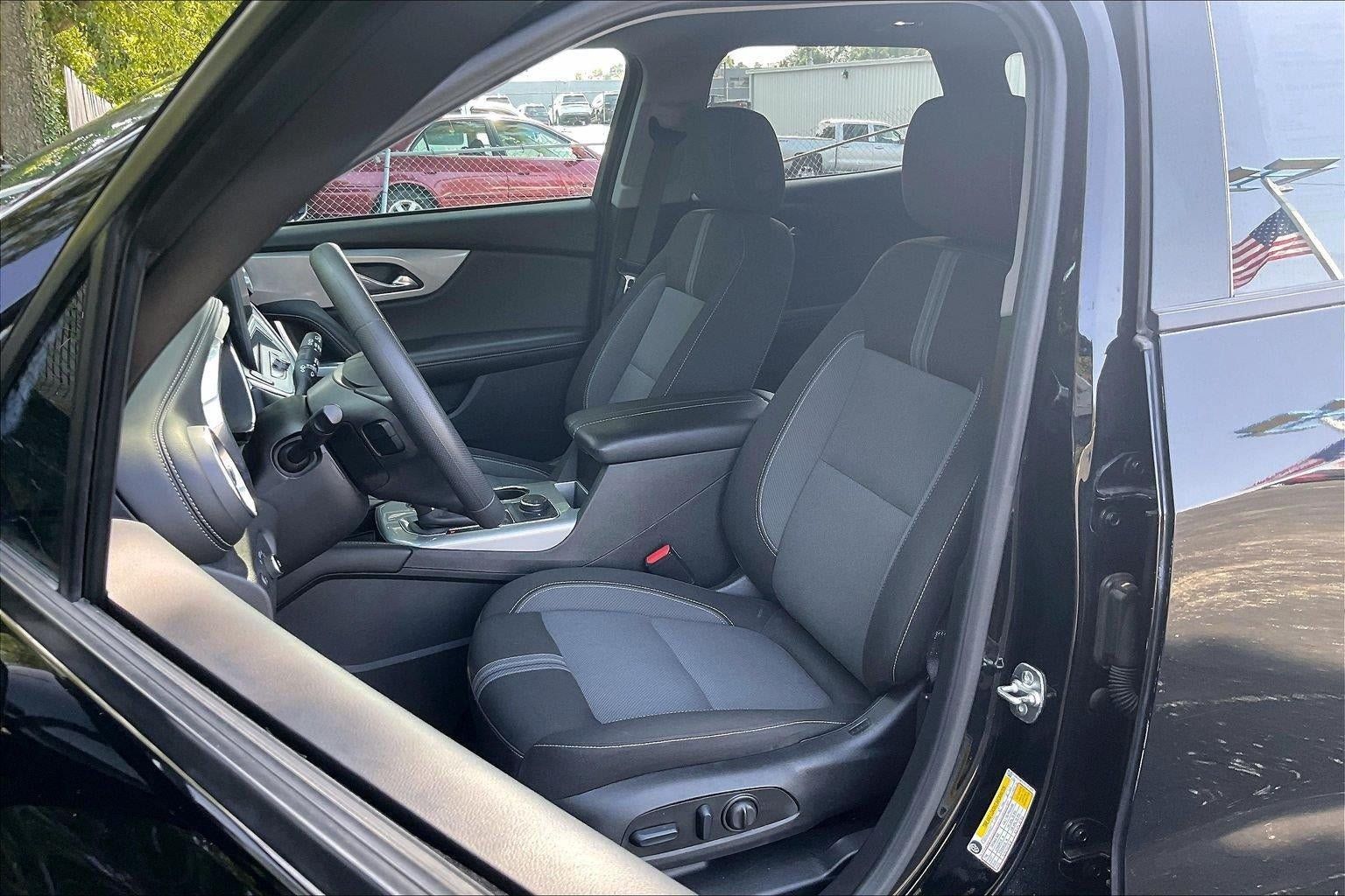 Used 2024 Chevrolet Blazer LT AWD/4WD image 22