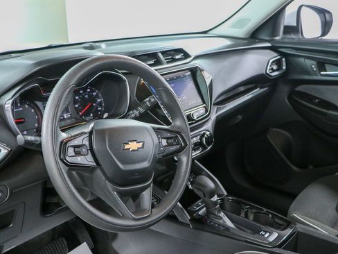 Used 2023 Chevrolet TrailBlazer LT w/ Convenience Package FWD image 22