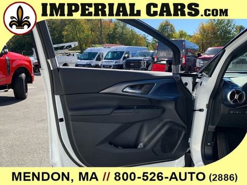 New 2026 Chevrolet Equinox EV LT image 20