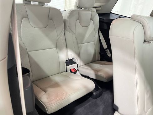 Used 2017 Volvo XC90 T6 Inscription w/ Vision Package image 32