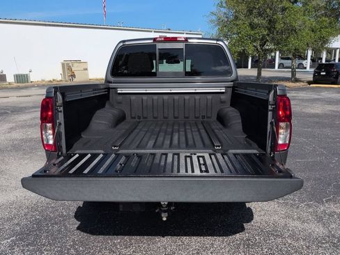 Used 2020 Nissan Frontier SV AWD/4WD image 12