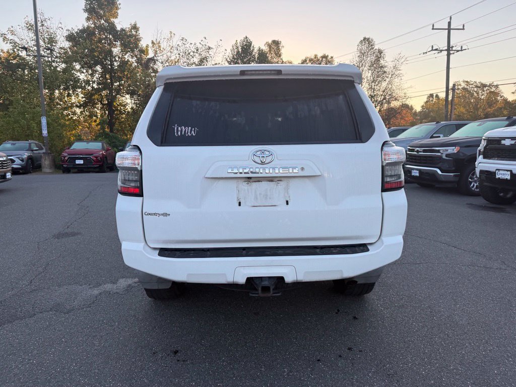 Used 2018 Toyota 4Runner SR5 Premium AWD/4WD image 6