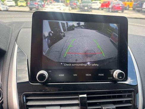 Used 2024 Mitsubishi Eclipse Cross AWD image 12