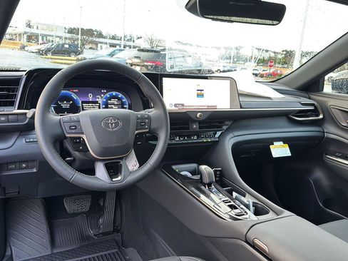 New 2026 Toyota Crown XLE image 16