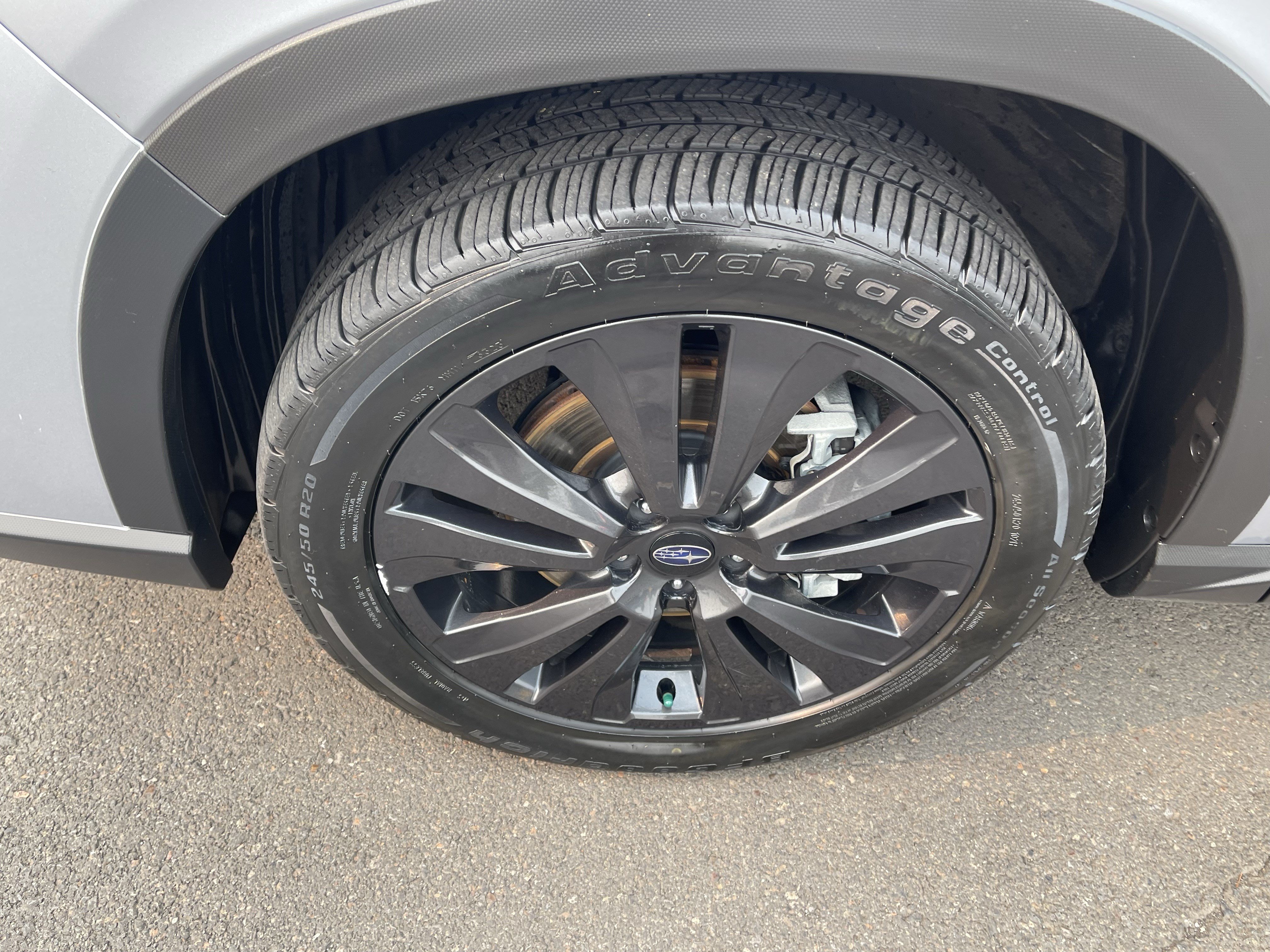 Used 2022 Subaru Ascent Onyx Edition AWD/4WD image 7