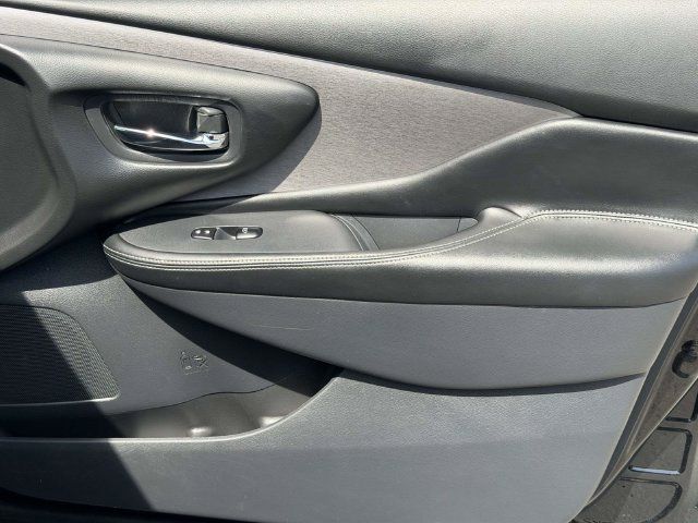 Used 2024 Nissan Murano SV w/ SV Midnight Edition Package AWD/4WD image 10