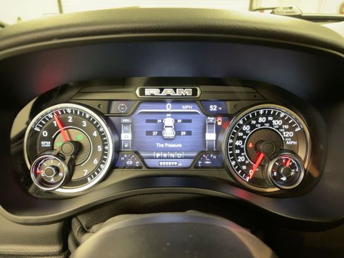 Used 2021 RAM 1500 Big Horn image 19