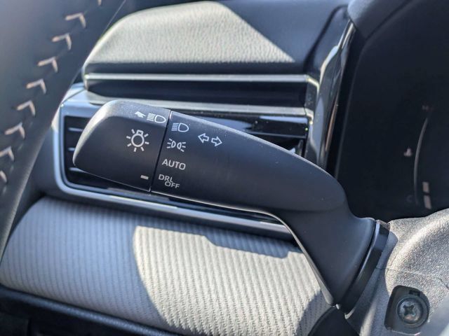 Used 2025 Toyota Camry SE FWD image 26