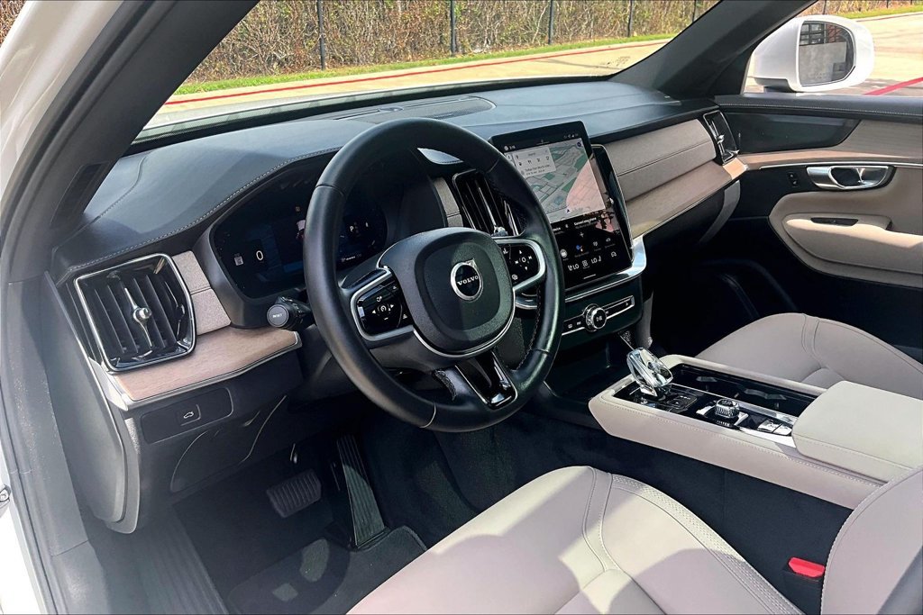 Used 2026 Volvo XC90 B6 Plus AWD/4WD image 17