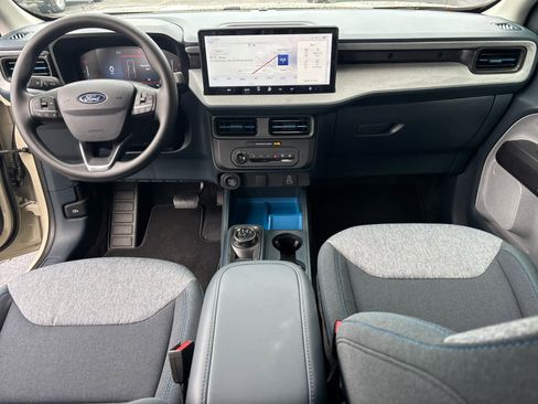 New 2025 Ford Maverick XLT w/ Equipment Group 302A image 23