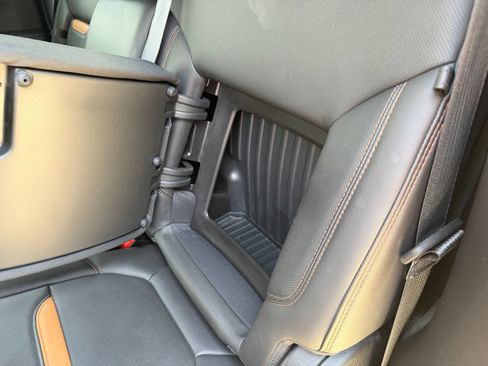 Used 2020 GMC Sierra 1500 AT4 w/ AT4 Premium Package AWD/4WD image 25