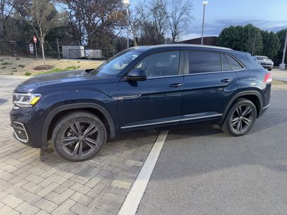 Used 2021 Volkswagen Atlas Cross Sport SE w/ Panoramic Sunroof Package