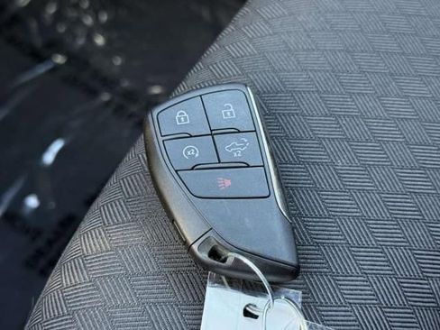 Used 2023 Chevrolet Silverado 1500 RST image 32