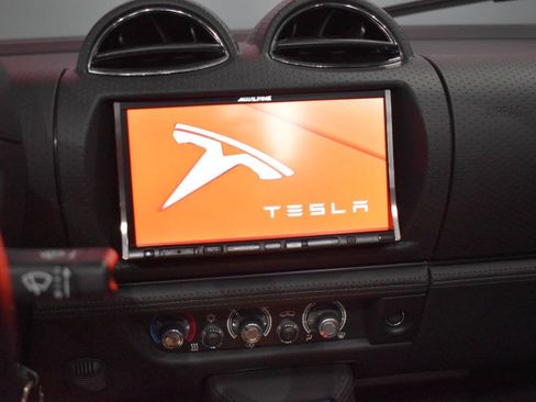 Used 2011 Tesla Roadster Sport RWD image 59