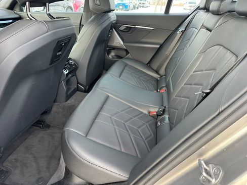 Used 2024 BMW 530i xDrive image 13