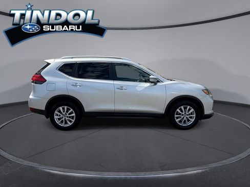 Used 2017 Nissan Rogue SV FWD image 10