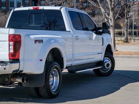 Used 2020 Ford F350 Lariat w/ Lariat Ultimate Package image 26