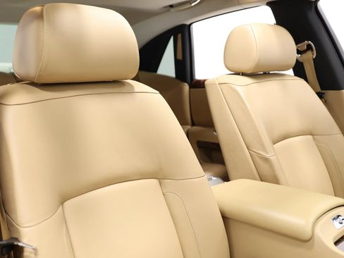 Used 2010 Rolls-Royce Ghost RWD image 92