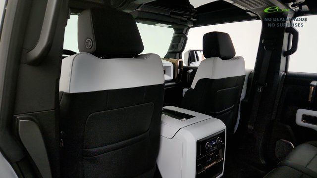 Used 2025 GMC Hummer EV 2X w/ Extreme Off-Road Package AWD/4WD image 43