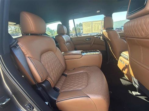Used 2023 INFINITI QX80 Sensory w/ Cargo Package image 25