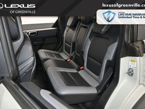 Used 2024 Ford Bronco Black Diamond AWD/4WD image 25
