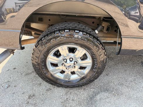 Used 2010 Ford F150 XLT AWD/4WD image 9