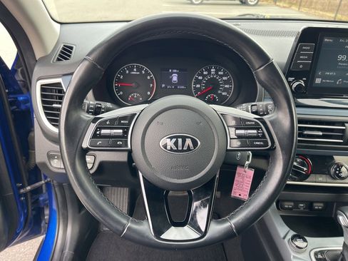 Used 2021 Kia Seltos S image 15
