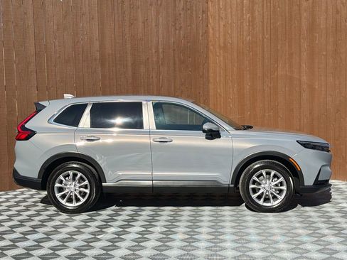 Used 2025 Honda CR-V EX-L image 11