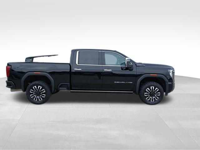 Used 2024 GMC Sierra 2500 Denali Ultimate AWD/4WD image 6