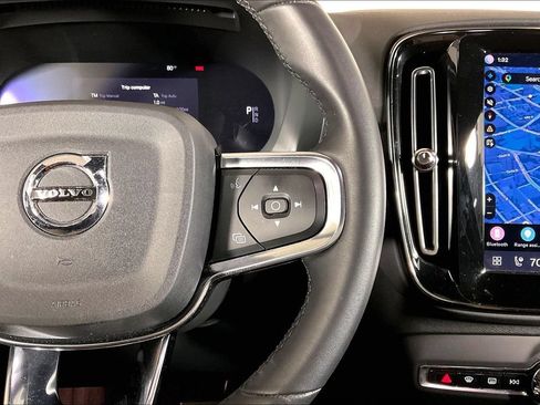 Used 2023 Volvo XC40 Recharge Ultimate w/ Protection Package Premier AWD/4WD image 19