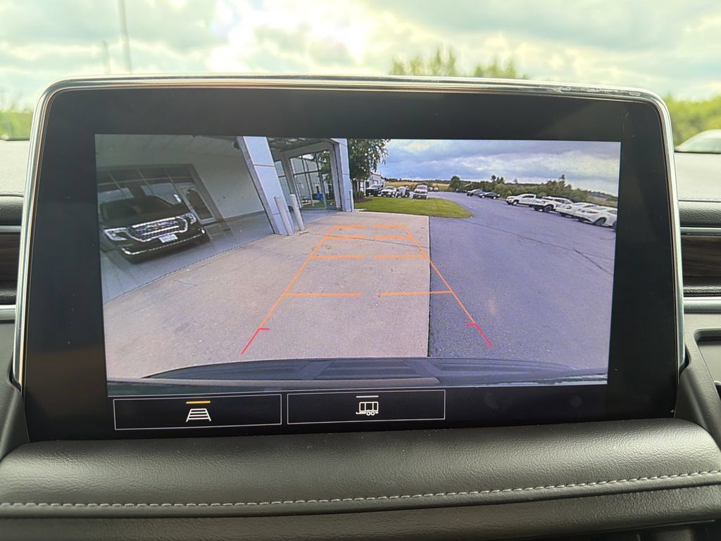 Certified 2021 Chevrolet Suburban Z71 w/ Rear Media and Nav Package AWD/4WD image 19
