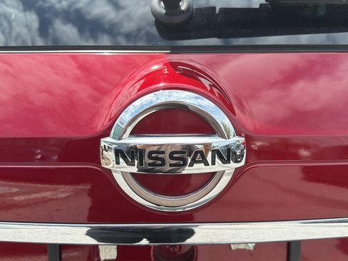 Used 2019 Nissan Rogue SV FWD image 48